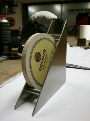 Bierdeckelhalter